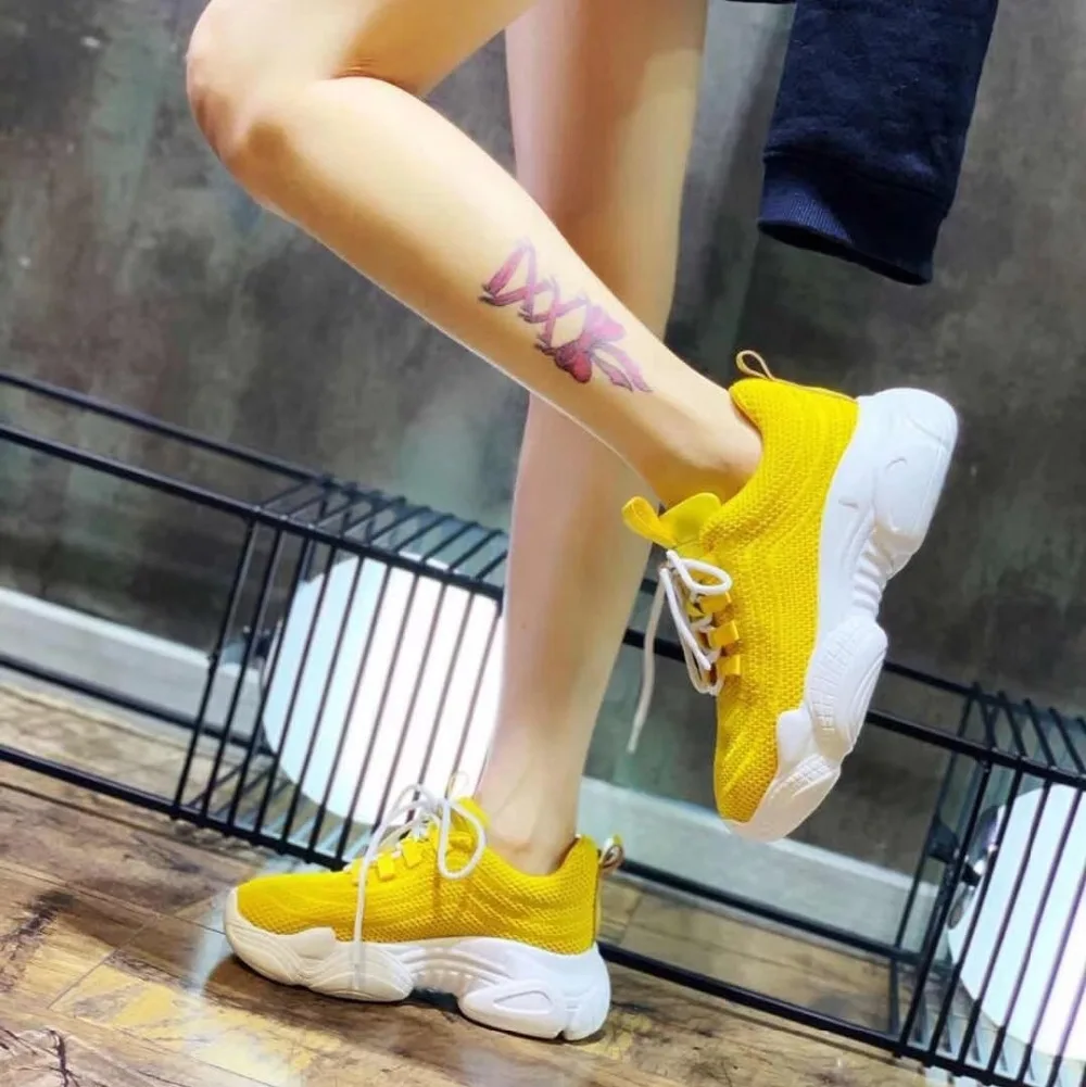 Женские кроссовки из натуральной кожи с круглым носком удобная повседневная