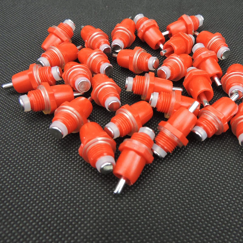 100 шт. Высокое качество Весна Тип курица красный соски пить с автоматической