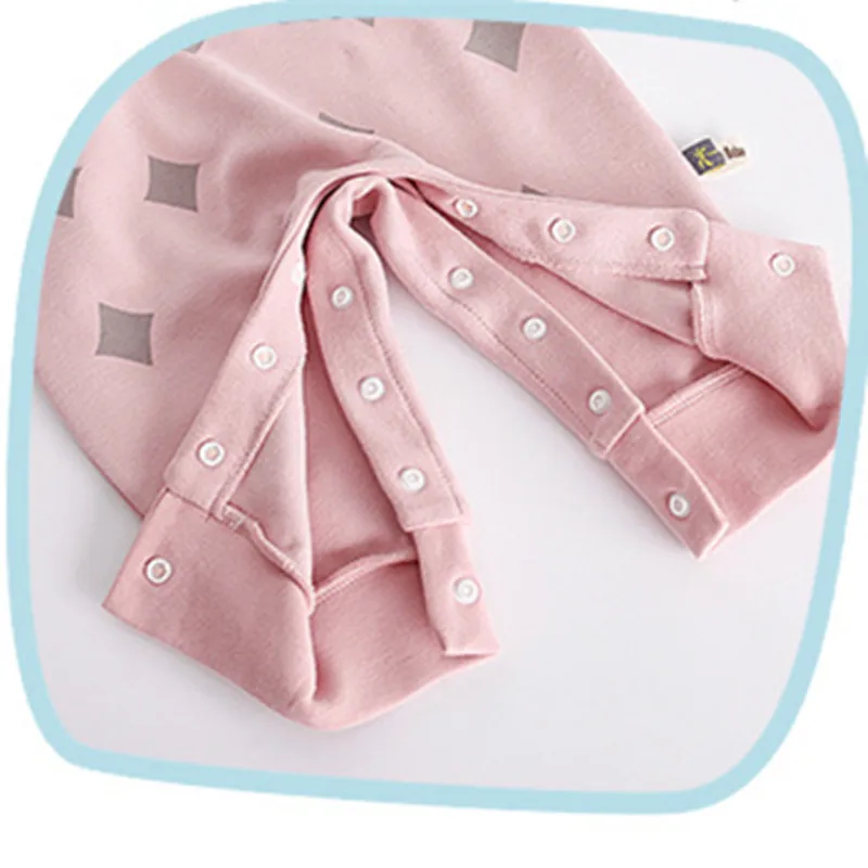 

GEMTOT infant baby Lotus leaf collar Romper Autumn cotton print geometric cubes baby crawling clothes for 0-2 Yrs kids k1