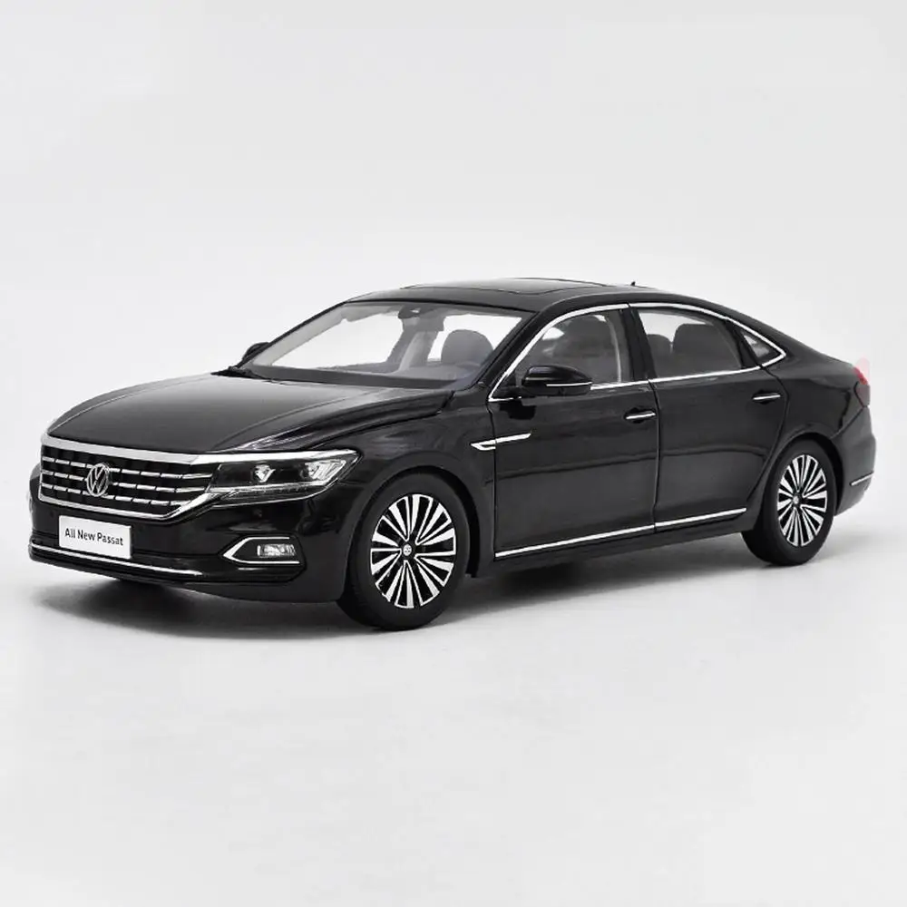 

Новинка 1/18, литой автомобиль VW Volkswagen Passat 2019, коллекция игрушек