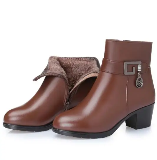 Brown fluff Женские ботинки из натуральной кожи; коллекция года; зимние женские ботинки из натуральной кожи с подкладкой из толстой шерсти; женская зимняя обувь; большие размеры - Цвет: Brown fluff