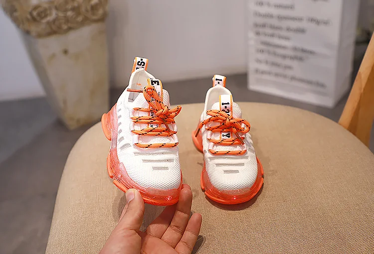 CNFSNJ new brand fashion arrived boys girls air mesh shoes led Luminous sneakers shoe 21-25