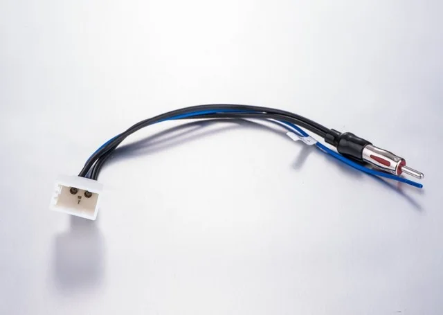 Бесплатная доставка для TOYOTA LEXUS автомобильный стерео антенный адаптер