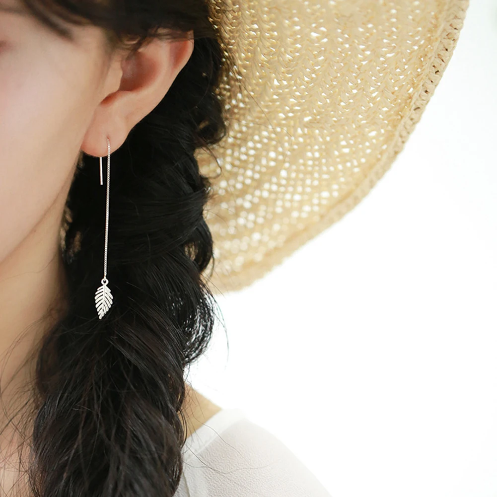 Мода листьев Форма Длинная цепочка мотаться простой Linear Earrings Для женщин