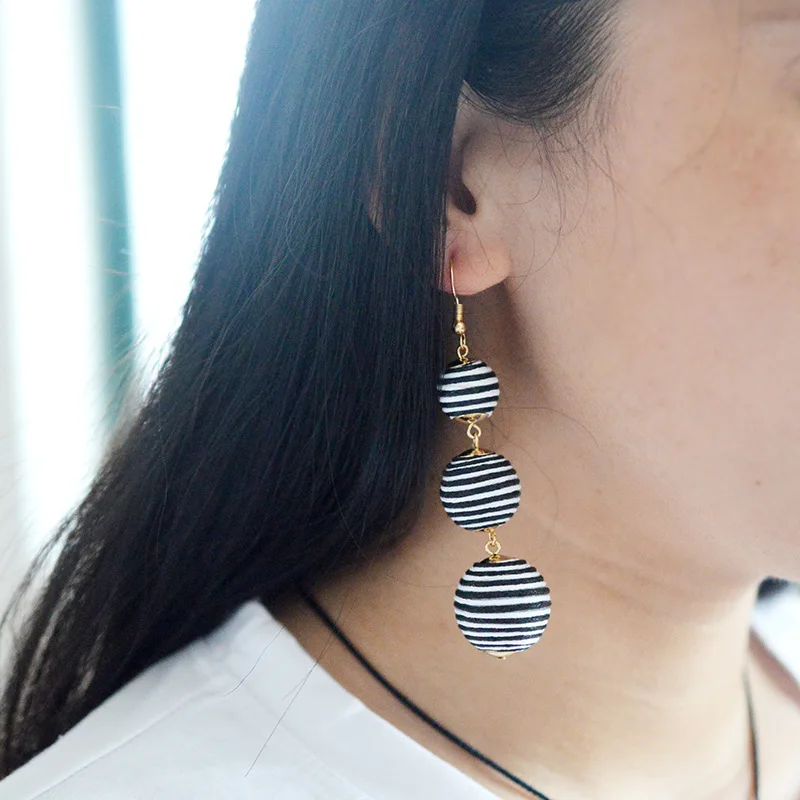 ISINYEE модные серьги с помпоном из тройной нитки для женщин этнические золотые