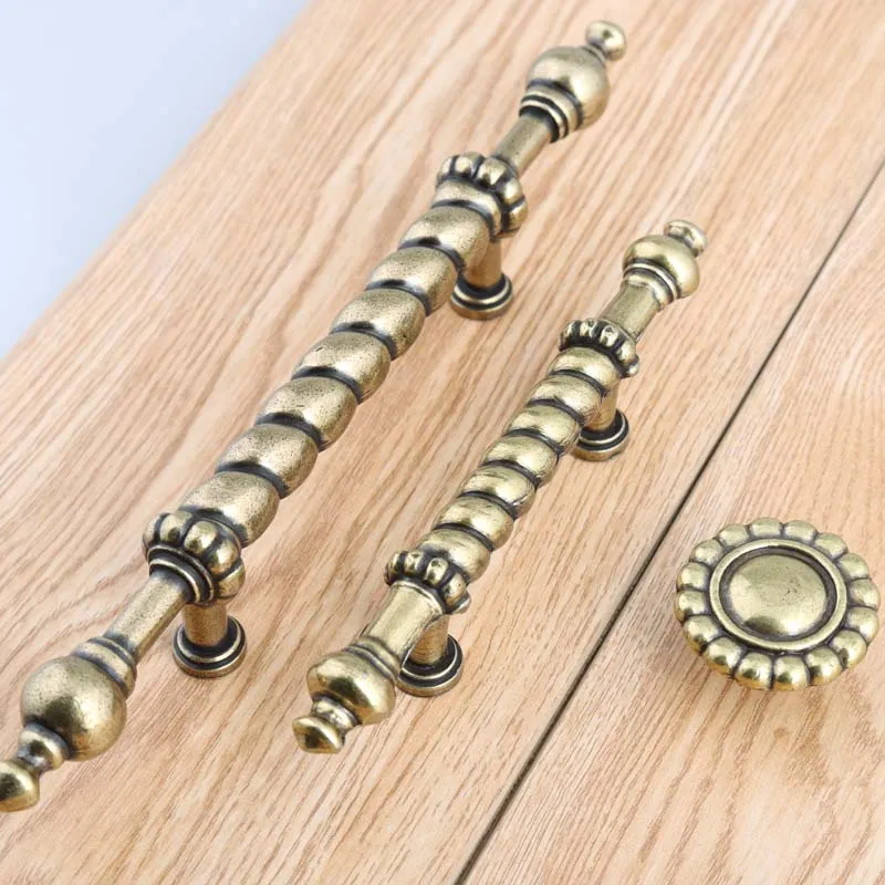Ручка мебельная бронзовая в винтажном Европейском стиле 210 мм|drawer knobs|brass drawer