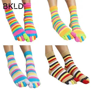 Новинка 2018, модные женские Смешные полосатые дизайнерские носки с пятью пальцами, повседневные Мягкие носки с пальцами, цветные носки 5 цветов, 35-39
