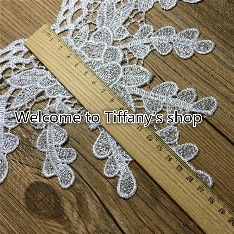 1 шт. 33*32 см белая вышитая полиэфирная Цветочная Кружевная аппликация-колье на шею