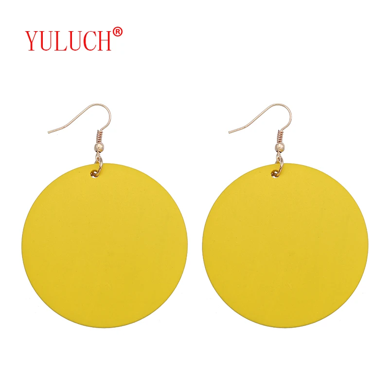 

YULUCH New Wood Made Round Pendant for African Ethnicity Woman Simple Jewelry Earrings Accessories Gift