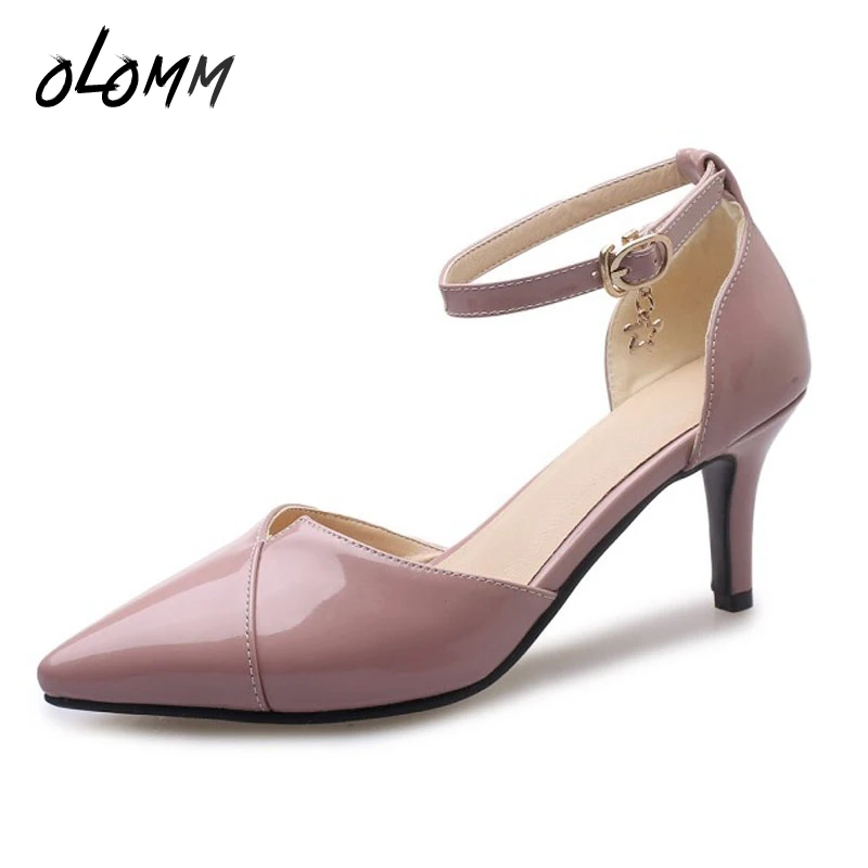 Женские туфли-лодочки на весну осень лето с закрытым острым носком пряжкой и