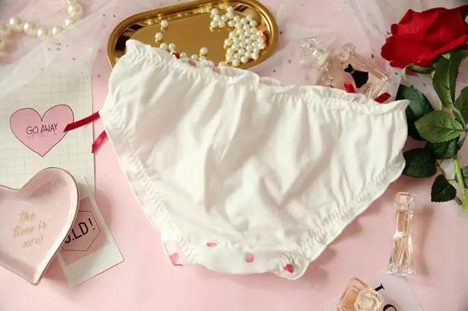 Kawaii/Клубничные трусики для девочек; трусы с ушками; женское нижнее белье; повседневная одежда; цвет белый