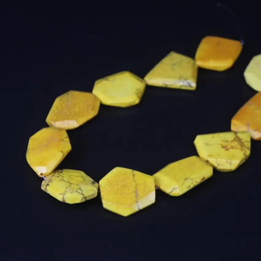 

11-12pcs/strand Faceted Slab Bead Pendants Yellow Howlite Turquoises,Cut Magnesite Stone Slice Nugget Loose Beads Jewelry Making