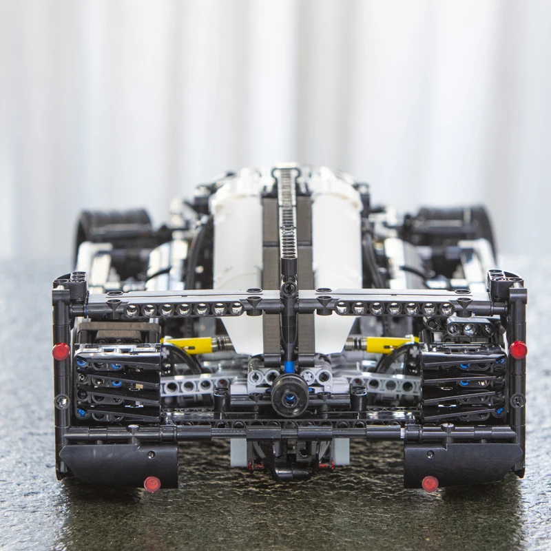 В наличии 23018 технические игрушки MOC 5530 Гибридный супер гоночный автомобиль набор