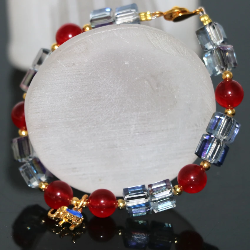 Модные браслеты из красного халцедона нефрита круглые бусины нитка кристалл