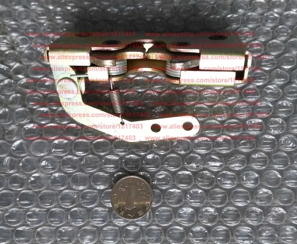 FT650.47.127 защелка капота Запчасти к трактору foton|latch|partsparts tractor |