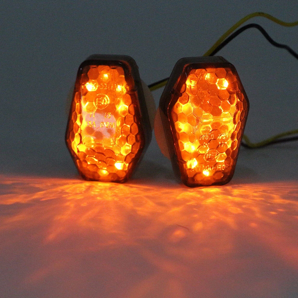 

Artudatech LED Flush mount Turn Signals For Suzuki 2001-2005 600 2001-2004 1000 Accessoreis