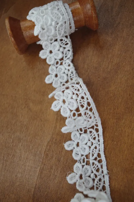 

10 yards Ivory Venise Lace Trim Cotton Crocheted Lace 3cm Wide Trimming Lace