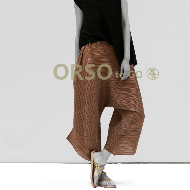 Changpleat 2019 Summer New Women pants Miyak Pleated Fashion Design Loose Elastic waist Large Size Solid Female Pants Tide P8979