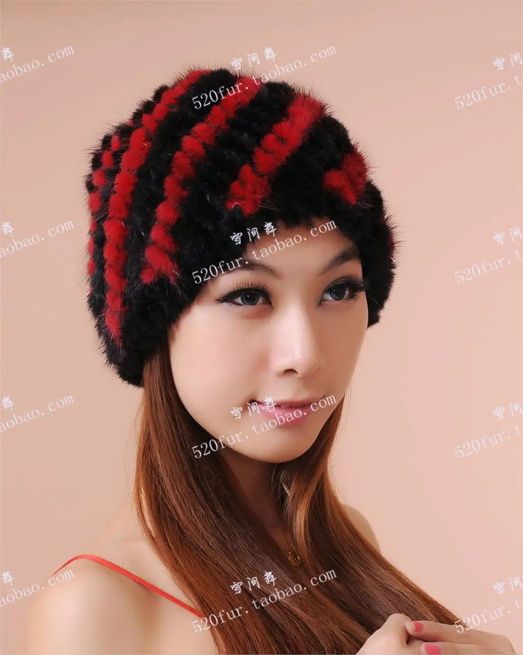 Женская зимняя полосатая эластичная норковая меховая шапка бомбер однотонная из