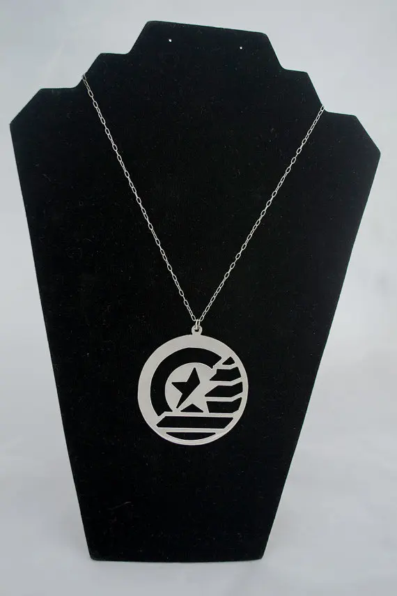 Cxwind Jewellery стуцкая Капитан Америка солдат Вдохновленный символ Цепочки и ожерелья