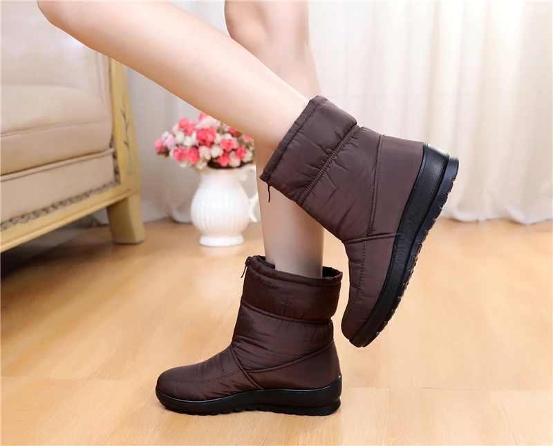 

Women High Boots 2018 Winter Boots Female Warm Plush Snow Boots Middle Aged Mother Shoes Solid Fashion Waterproof Cotton Boots