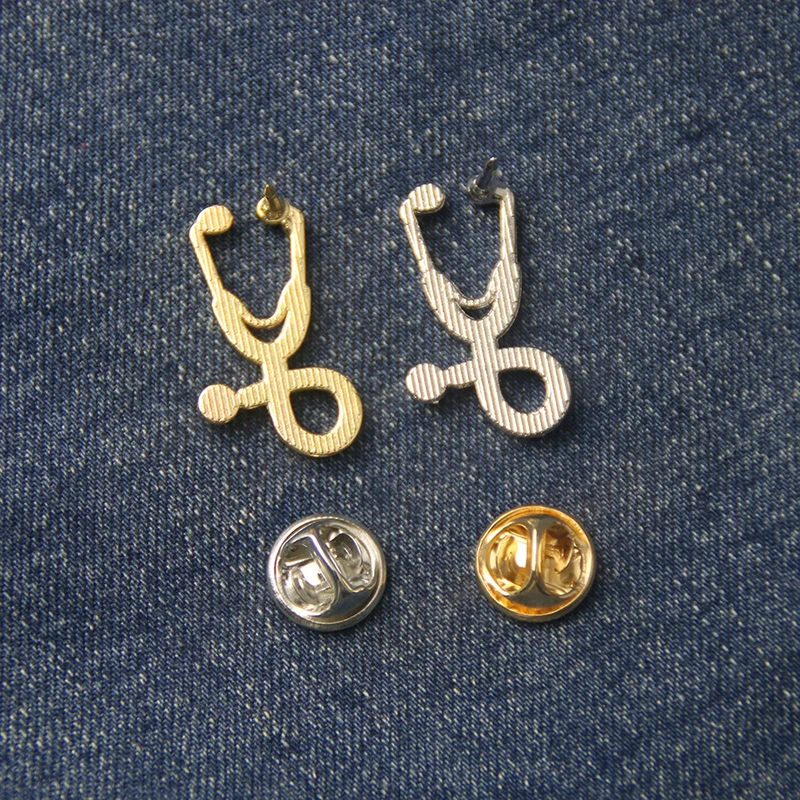 Крошечные металлические брошь в виде стетоскопа на булавке для врач-медсестра