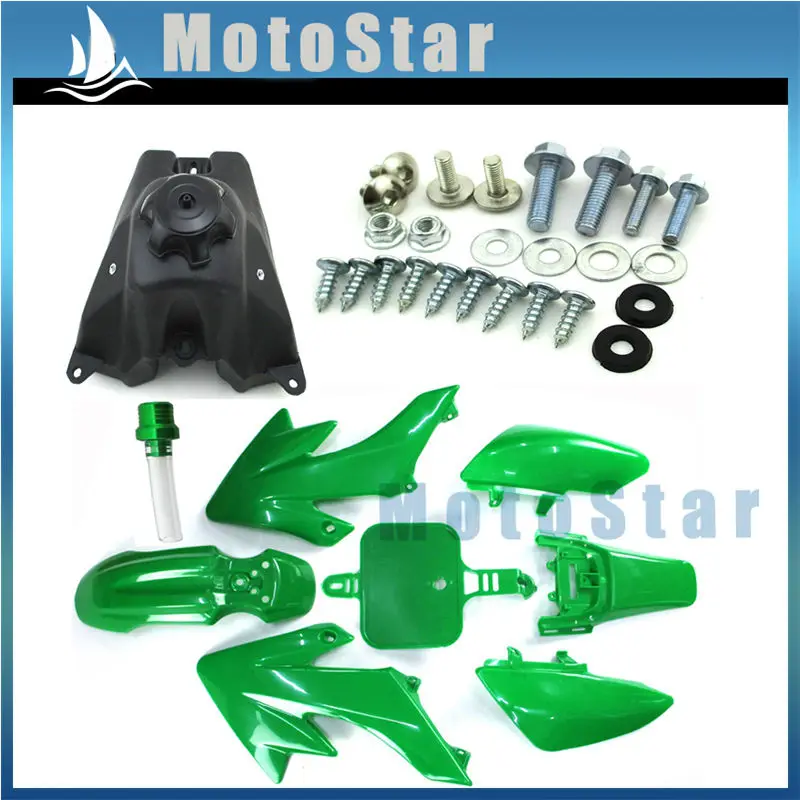 Комплекты крыльев из зеленого пластика с обтекателем + винты бак вентиляционный