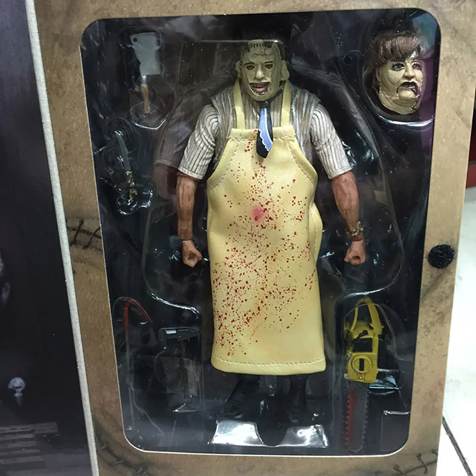 Фигурка Tronzo NECA ужас из фильма Техасская цепная пила резня кожевенное лицо