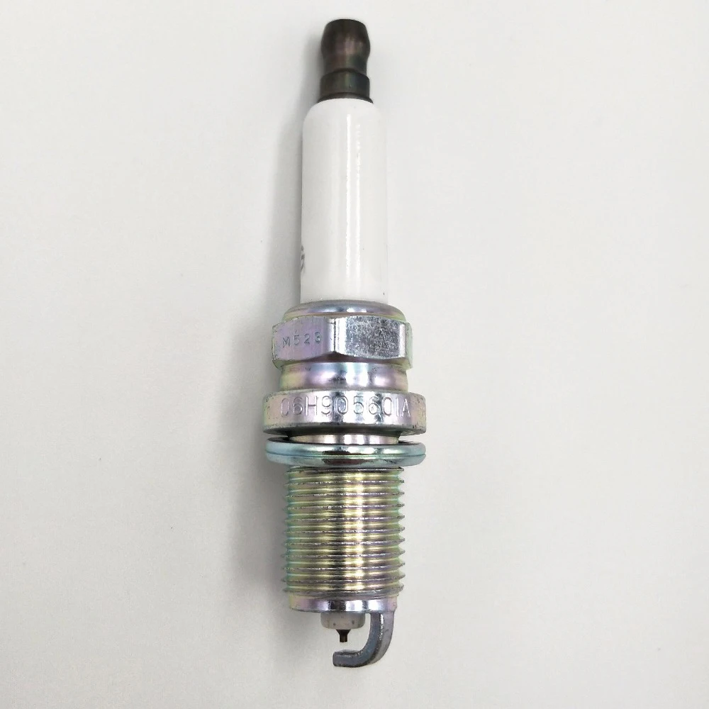 4 шт./лот PFR7S8EG 06H 905 601 A 06H905601A свечи зажигания для VW Tiguan Q5 A4L 06H 905 601A