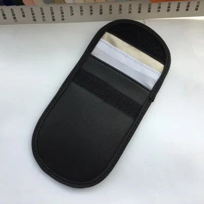 Black 1pcs Faraday Bag Theft Prevention Car Keyless Key Entry Fob Guard Signal Blocker Storage Bag Shielding Bag Wallet Card Pack - Color: Black
