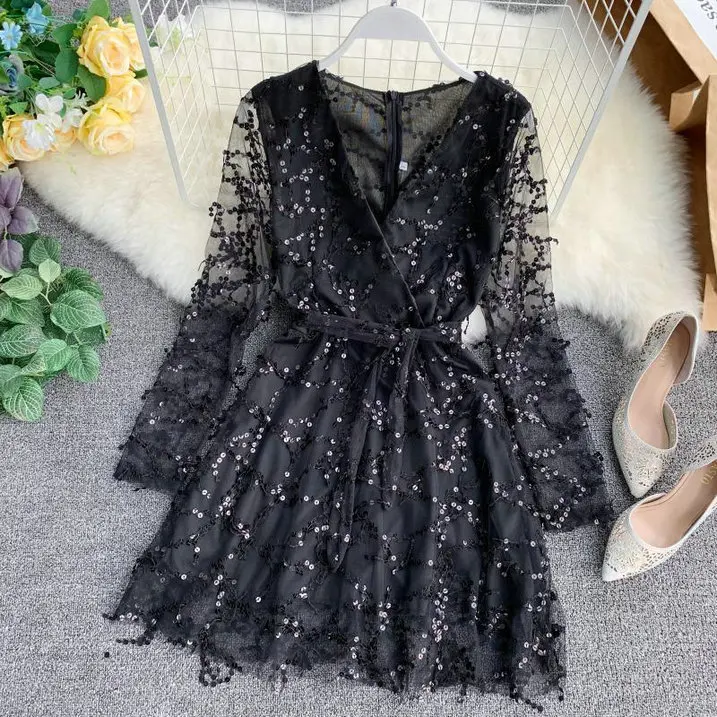 Women Dress Женское сексуальное платье с v-образным вырезом, украшенное блестками, новинка, элегантное короткое платье на шнуровке, Бандажное мини платье на молнии с кисточками и оборками - Цвет: Women Dress