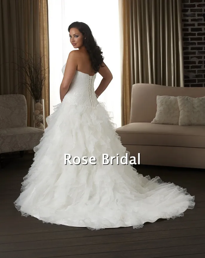 Free Shipping High Quality A-line White Tulle Ruffles Sweetheart Chapel Train Sexy Hot Sale Plus Size Wedding gowns 2013 |