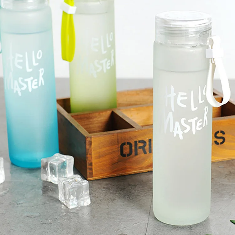 Градиент цвета семь чашек прозрачное стекло открытый портативный ручной чашки