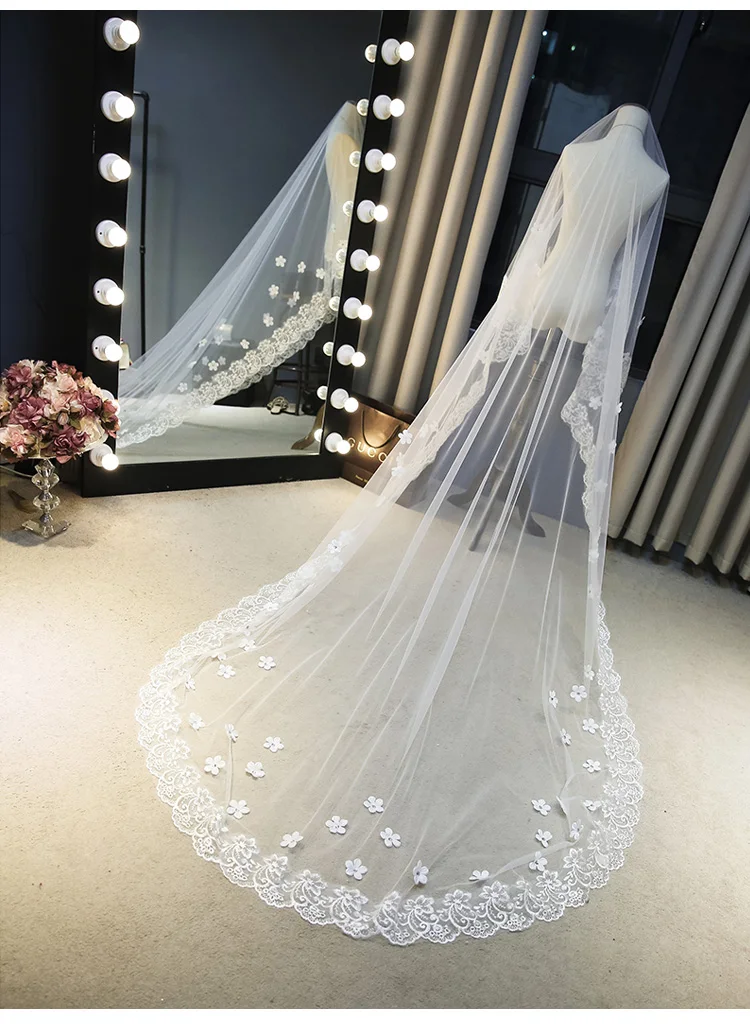 Фата свадебная длинная кружевная Однослойная 3 м с гребнем|Свадебные вуали| |