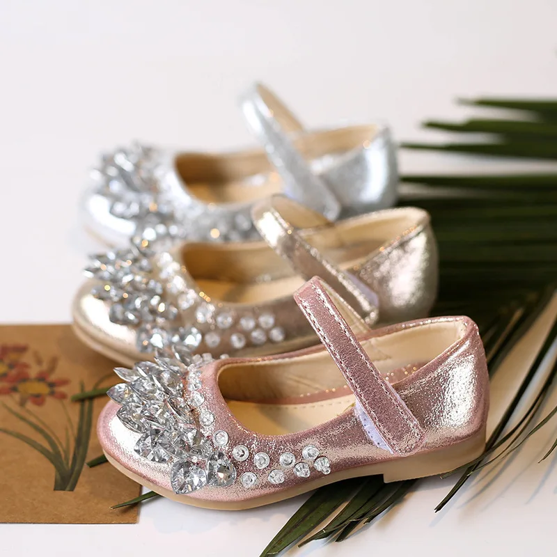 Модная блестящая детская обувь со стразами для девочек весна 2018 маленьких