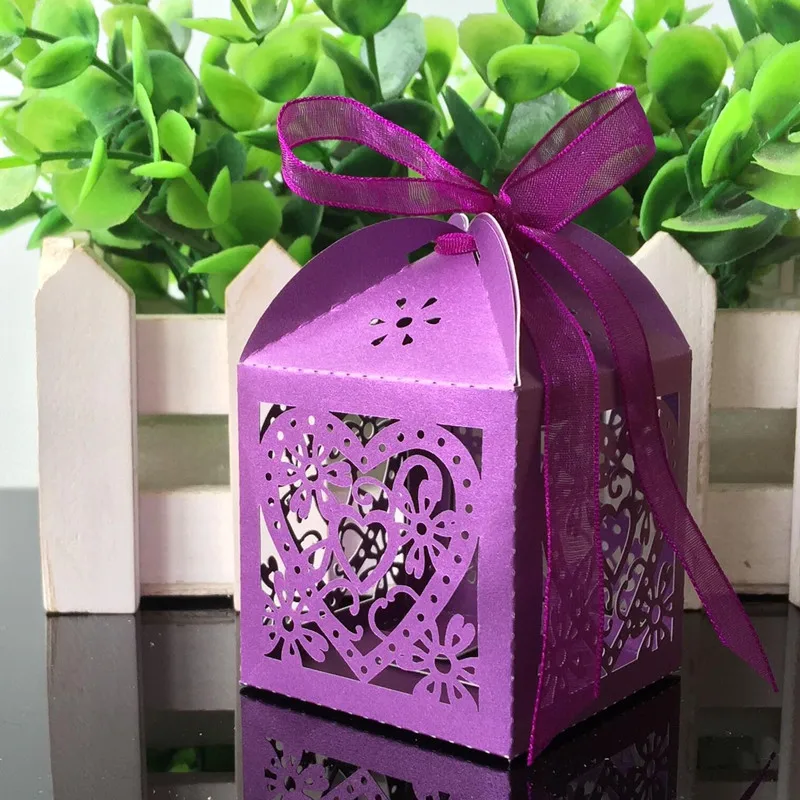 30 шт Любовь Сердце Лазерная резка полые перевозки сувениры Подарочные коробки