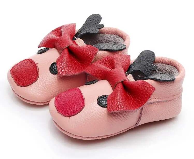 light pink Рождественский подарок Натуральная кожа Олень Детские Мокасины мягкая подошва Младенческая Детская обувь милый красный бант стиль первые ходунки обувь - Цвет: light pink