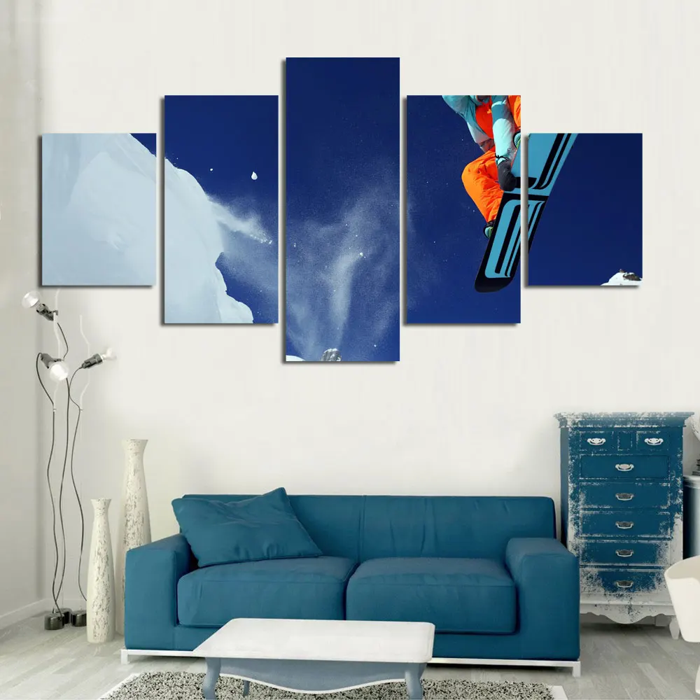 Набор из 5 картин для декорирования стены в домашней гостиной в современном стиле на тканевой основе с изображением экстремального видео на лыжах в заснеженном мире.