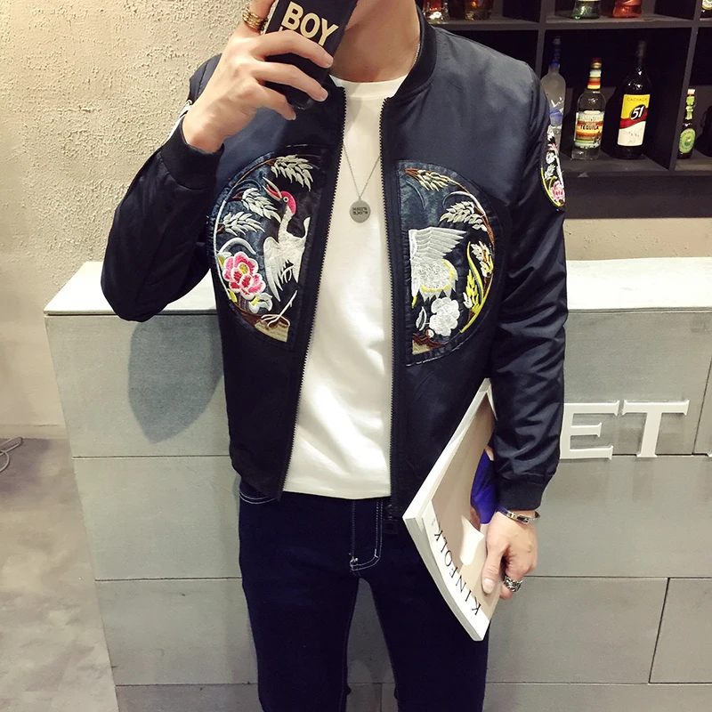Китайские бейсбольные куртки бомберы с изображением дракона цвет белый черный