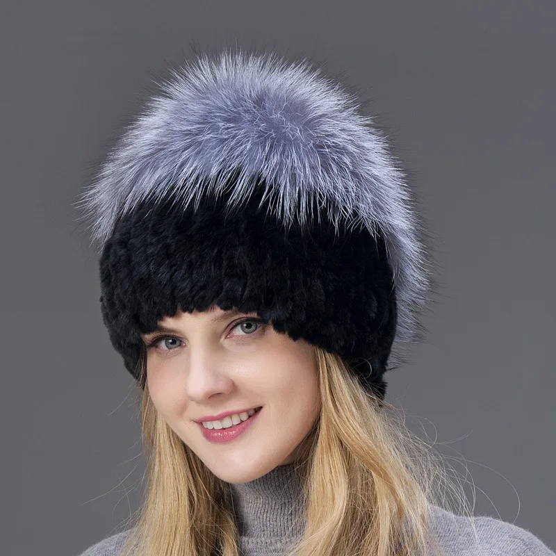 Winter Outdoor Warm Hat For Women Real Rabbit And Raccoon Fur Or Fox Fur On The Top And Rabbit Fur The Following