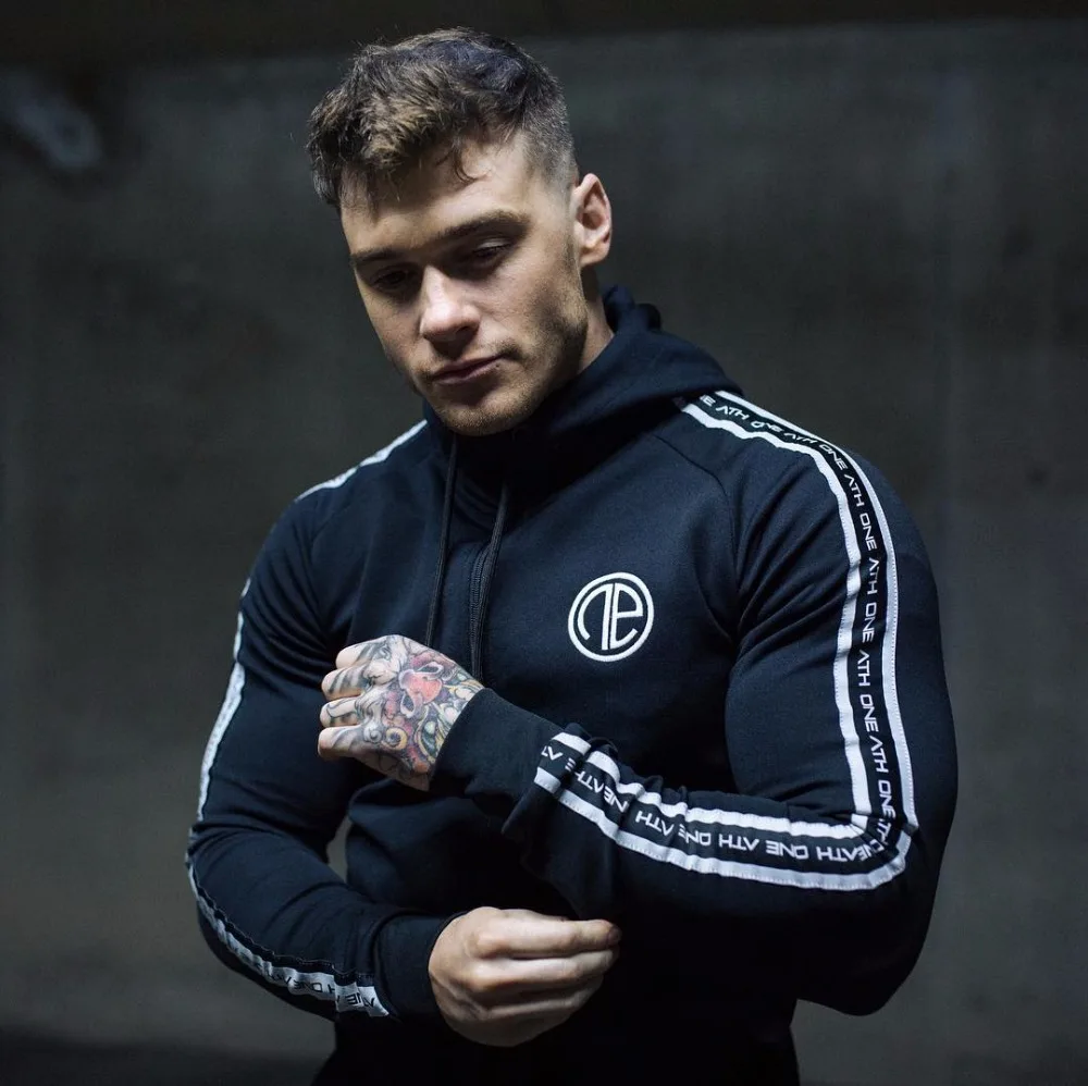 Спортивные мужские комплекты модная спортивная одежда спортивные костюмы