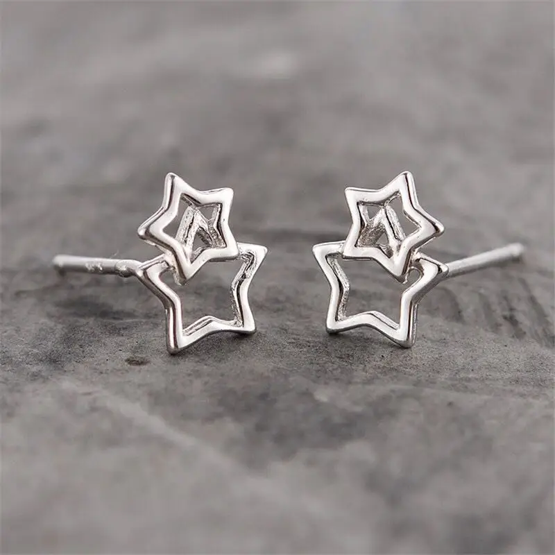 

Женские серьги-гвоздики из серебра 925 пробы