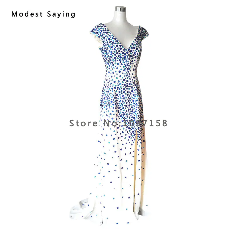 Женское вечернее платье-русалка синее и Шампанское платье с бусинами разрезом