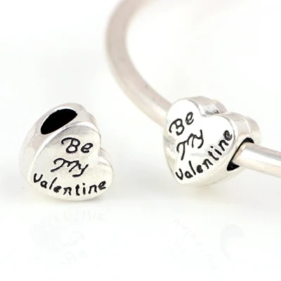 10 шт. в партии посеребренные бусины из сплава сердце с надписью Be My металлические