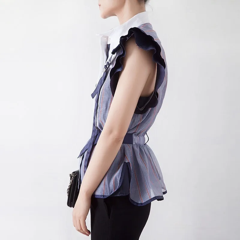 Женская блузка в полоску TWOTWINSTYLE летняя без рукавов с воротником стойкой и