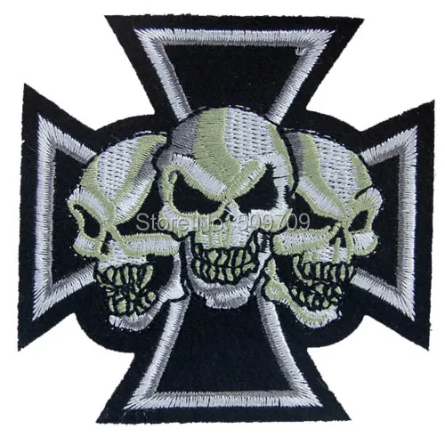 Три черепа панк Вышитые Утюг-на Патч Значок черный крест Прохладный Куртка