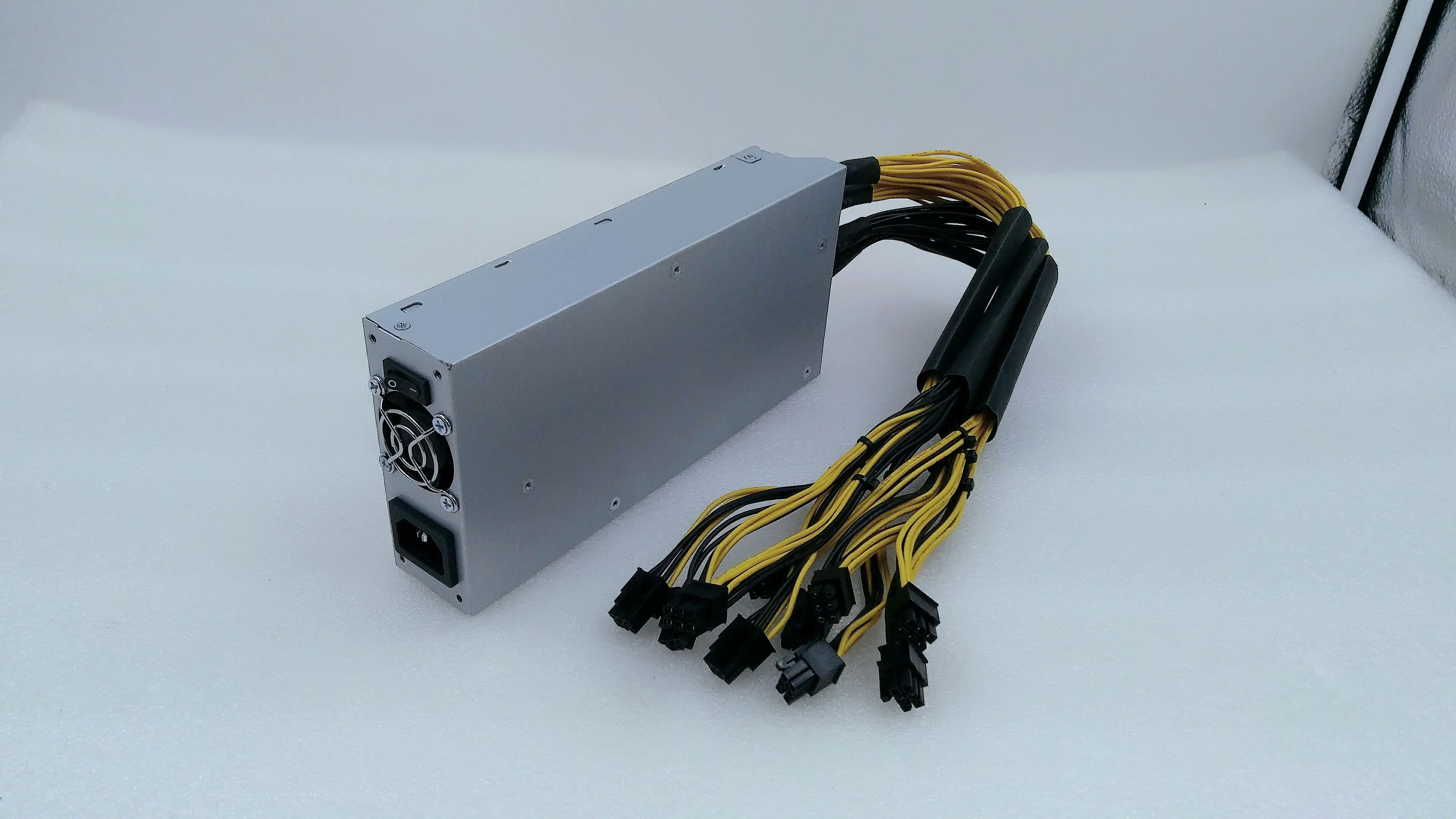 BTC шахтер показатель Ebit E9.3 16TH/s БТД Bitcoin горной машины Asic шахтер 16 T с PSU питания, чем Antminer S7 S9 WhatsMiner M3X