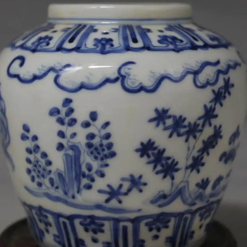 Китайская старая фарфоровая банка Ming chenghua с голубым и белым рисунком тигра