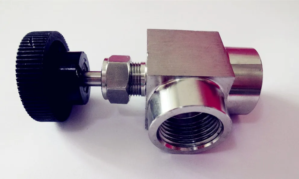 Free Shipping 1/8&quot / 1/4&quot 1/2&quot Adjustable 90 degree needle valve Full Port MNPT L-type Stainless steel 304 | Обустройство