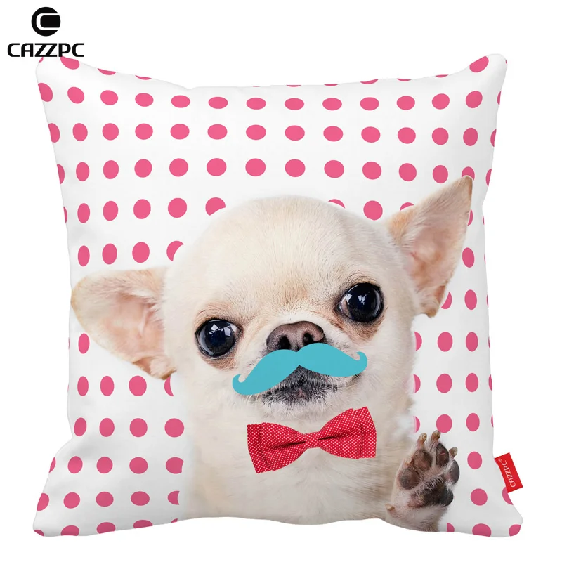 Розовый горошек милые Чихуахуа собаки Усы красный галстук бабочка автомобиля